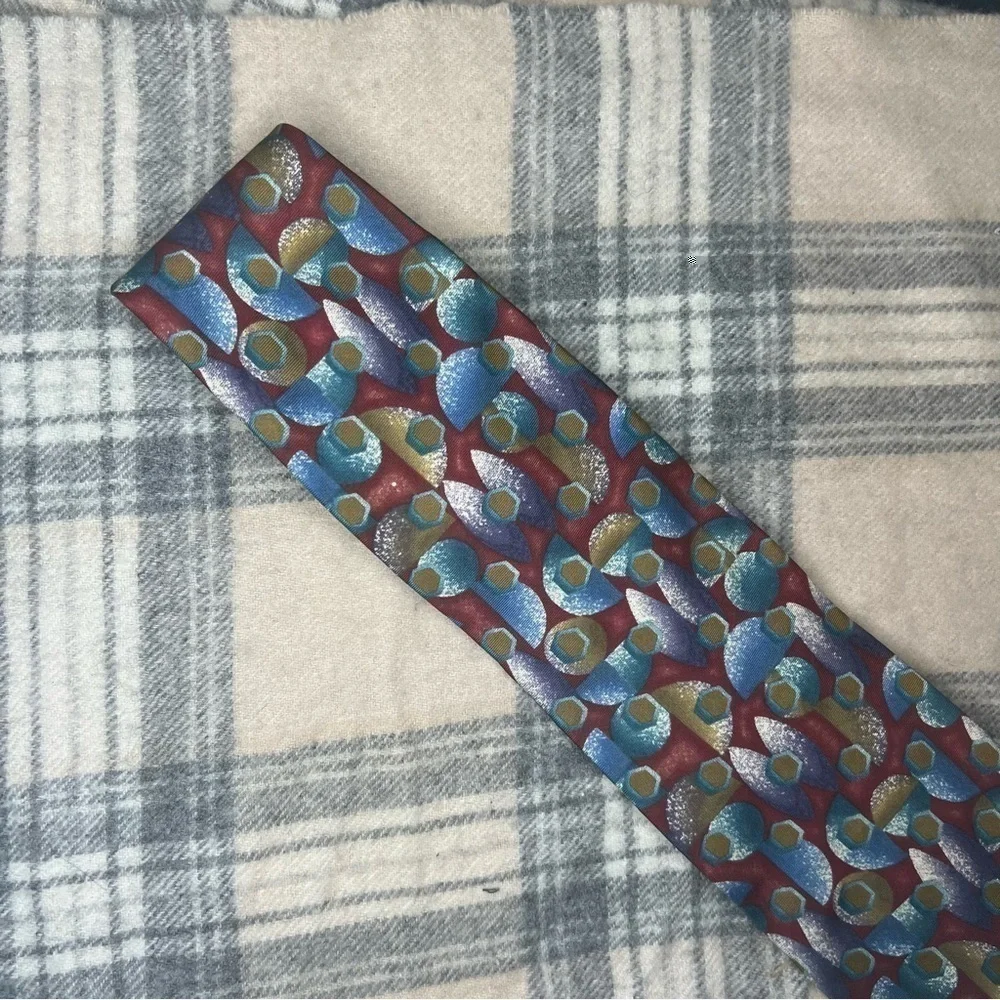 Christian Dior Hexagonal Abstract Print Neck Tie